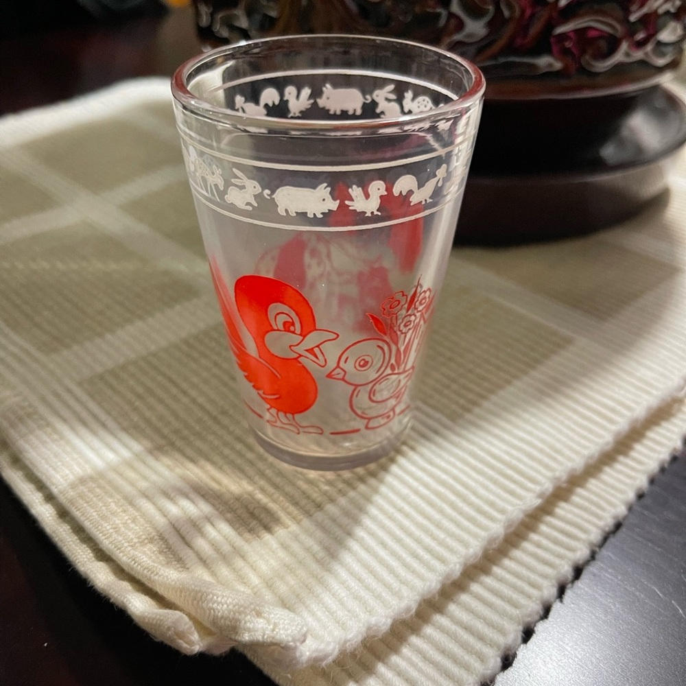 Vintage Swanky Swigs Red Elephant & Chicks Small Juice Glass